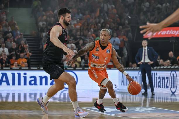 员面对压力 员面对压力