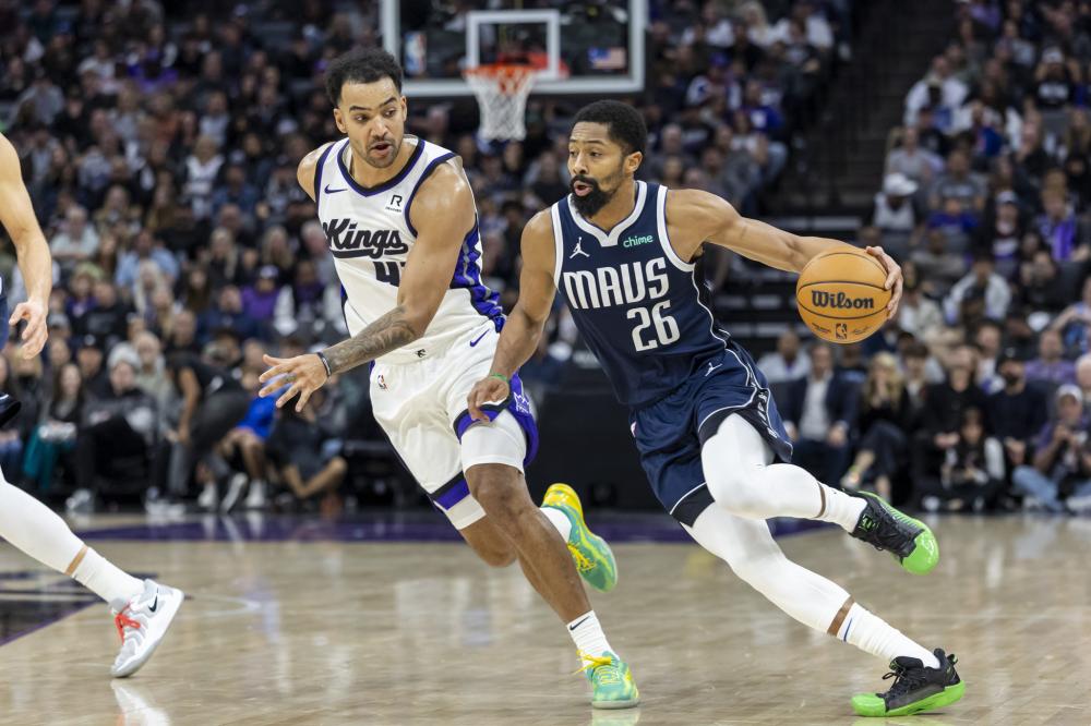 凭借娴熟的 凭借娴熟的